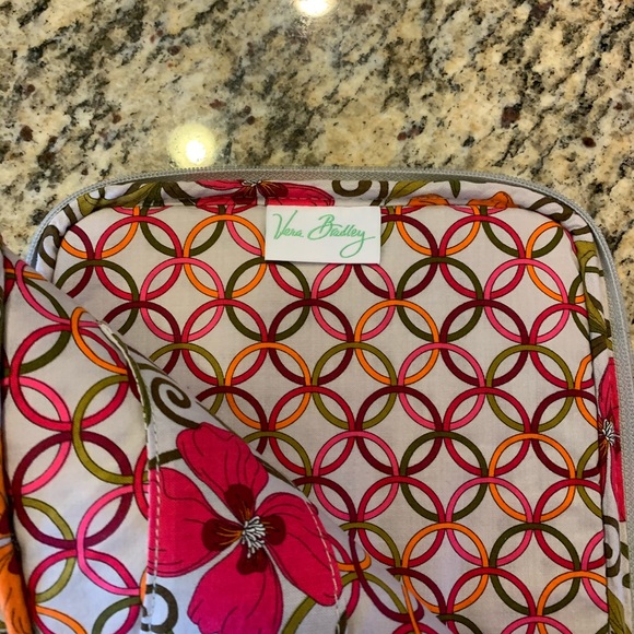 Vera Bradley pouch/Tablet case - Picture 3 of 6